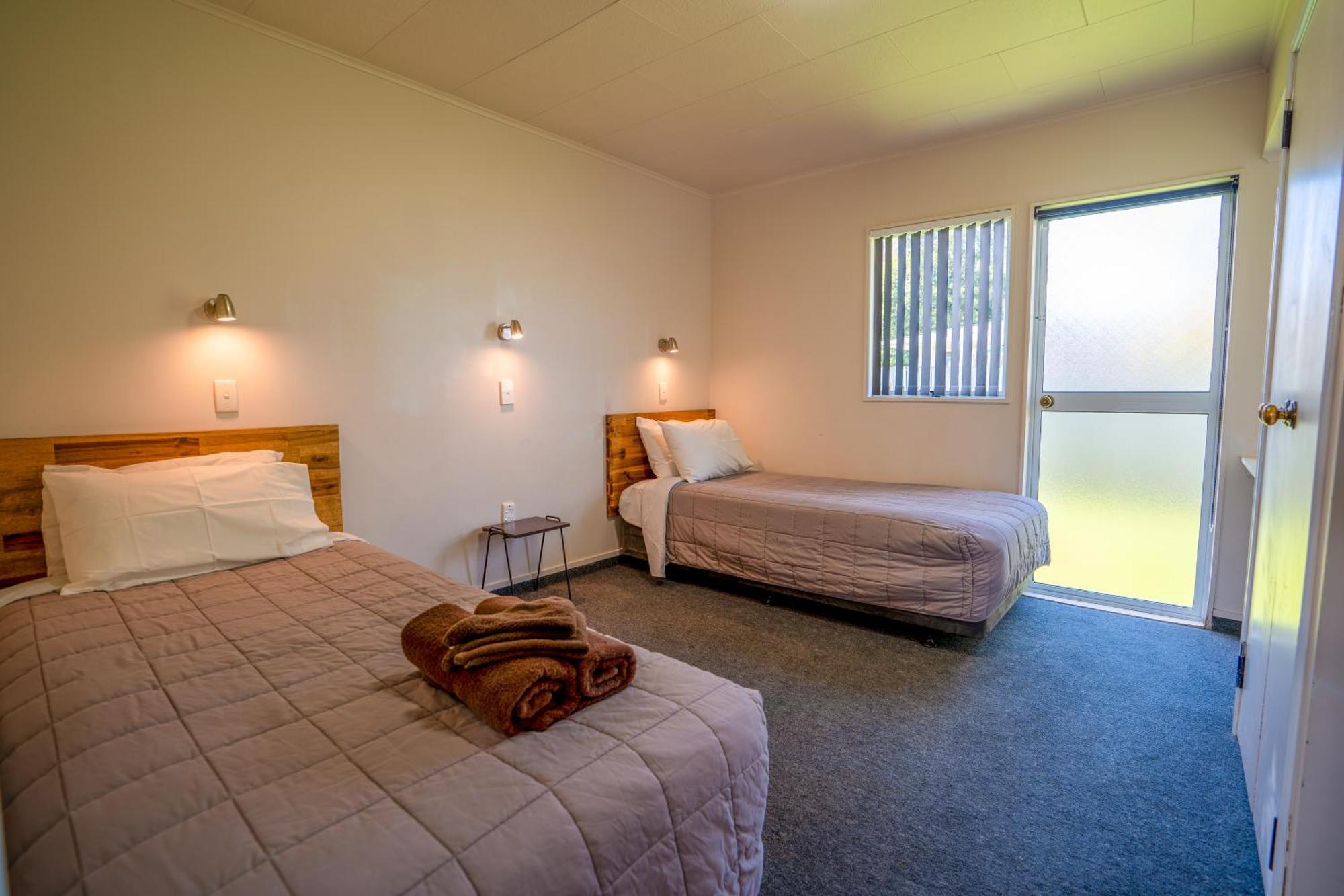 Colonial On Gladstone Motel Gisborne Ngoại thất bức ảnh