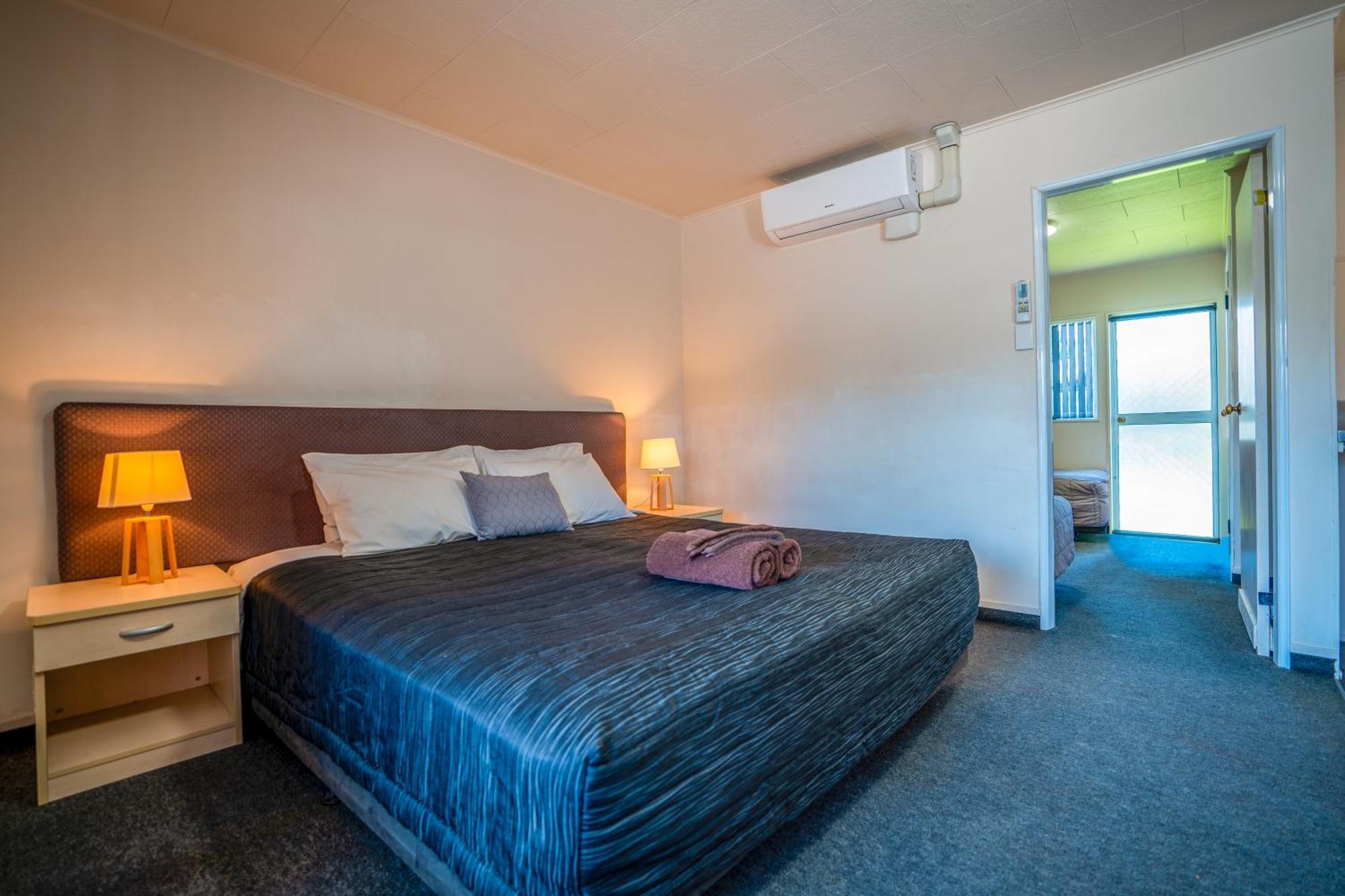 Colonial On Gladstone Motel Gisborne Ngoại thất bức ảnh