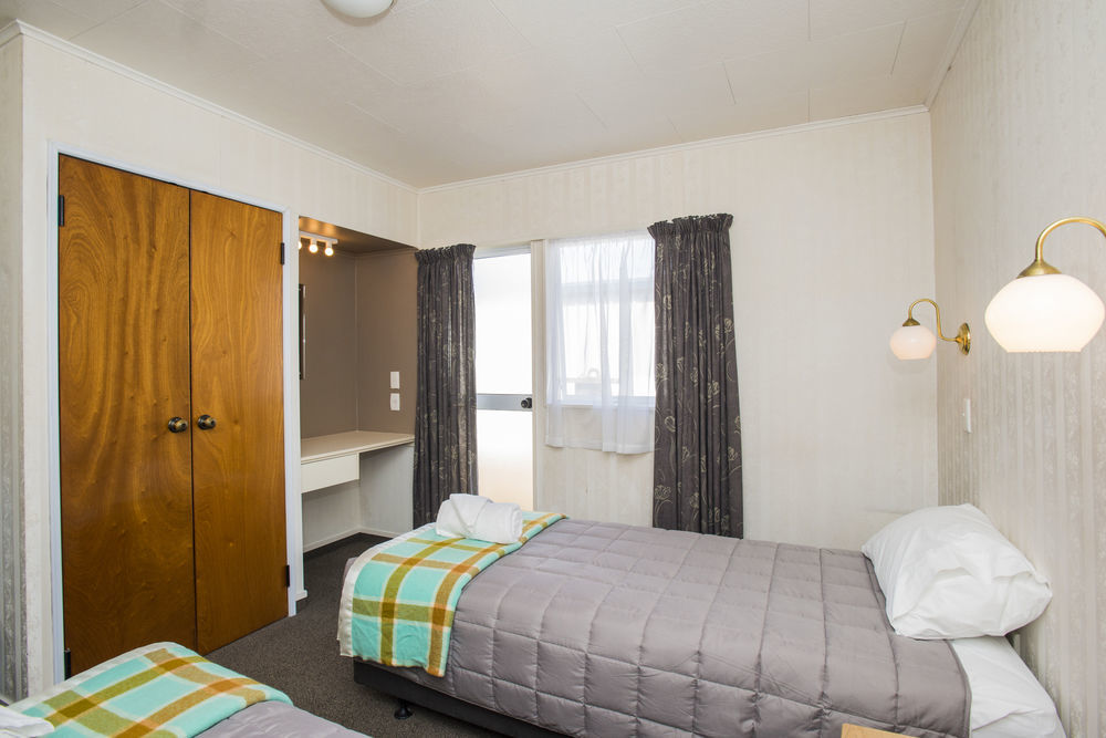 Colonial On Gladstone Motel Gisborne Ngoại thất bức ảnh